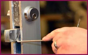 Kendall Park NJ Locksmith Store Kendall Park, NJ 732-792-4310 - 12-changing-locks