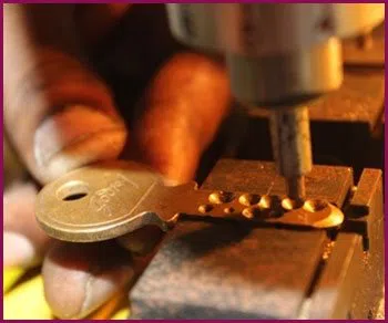 Kendall Park NJ Locksmith Store Kendall Park, NJ 732-792-4310 - 17-key-making